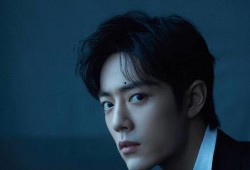 肖战和李沁圈内爆料视频,揭秘娱乐圈幕后真相