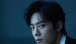 肖战和李沁圈内爆料视频,揭秘娱乐圈幕后真相