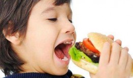 小孩子食品爆料视频大全