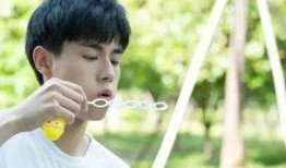 胡湾爆料娱乐圈,娱乐圈背后的惊人内幕