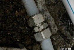 爆料水管破裂图片真实视频,真实视频曝光！”